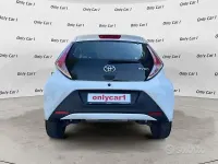 Usata Toyota Aygo X-cite 69 CV (50 kW) 2016 Bianco Utilitaria