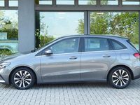 Käytetty Mercedes B200 150 HP (110 kW) 2021 Harmaa Tila-auto