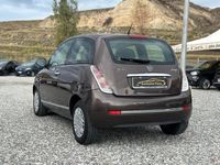 Usata Lancia Ypsilon 90 CV (66 kW) 2009 Marrone Utilitaria