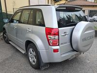 Usata Suzuki Grand Vitara 129 CV (94 kW) 2006 Argento SUV