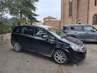 Usata Opel Zafira 2010 Nero Monovolume