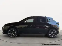 Begagnad Lancia Ypsilon 101 HK (74 kW) 2025 Svart Halvkombi