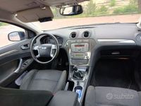 usata Ford Mondeo berlina anno 2007