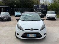Usata Ford Fiesta 71 CV (52 kW) 2011 Bianco Utilitaria