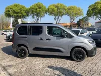 Usado Fiat Doblò 131 HP (96 kW) 2024 Cinzento Monovolume
