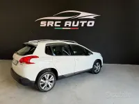 Usata Peugeot 2008 Allure 99 CV (72 kW) 2016 Bianco SUV