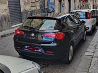 Usata Alfa Romeo Giulietta 120 CV (88 kW) 2015 Nero Utilitaria
