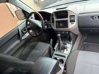 Usata Mitsubishi Pajero Invite 160 CV (117 kW) 2005 Blu SUV