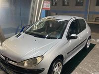 Usata Peugeot 206 68 CV (50 kW) 2003 Grigio Utilitaria