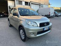 Usata Daihatsu Terios 86 CV (63 kW) 2010 Grigio SUV