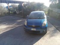 Gebraucht Toyota Yaris 101 PS (74 kW) 2011 Blau Limousine