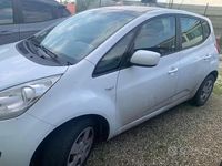 Usata Kia Venga 90 CV (66 kW) 2013 Bianco Utilitaria