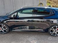 Second-hand Renault Clio IV Trophy 220 CP (161 kW) 2016 Negru Berlinǎ