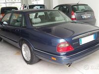 Usata Jaguar XJ 1995 Blu Berlina