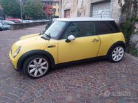 Usata Mini Cooper Coupé 116 CV (85 kW) 2003 Giallo Coupé