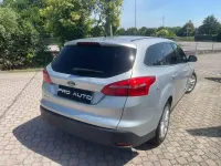 Usata Ford Focus Titanium 120 CV (88 kW) 2016 Grigio Station wagon