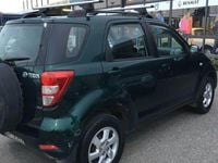 Usata Daihatsu Terios 105 CV (77 kW) 2008 Verde SUV