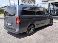 Usata Mercedes V220 Exclusive 163 CV (119 kW) 2023 Grigio Monovolume