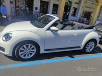 Usata VW Beetle Cabriolet Design 105 CV (77 kW) 2013 Bianco Cabrio