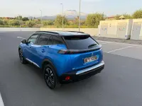 Usata Peugeot 2008 GT-line 102 CV (75 kW) 2020 Blu/azzurro SUV