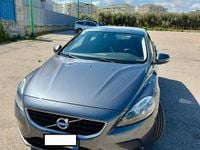 Usata Volvo V40 Kinetic 115 CV (84 kW) 2014 Grigio Berlina