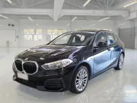 Usata BMW 118 Advantage 150 CV (110 kW) 2022 Nero Berlina