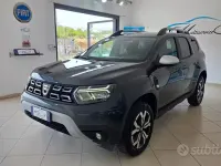 Usata Dacia Duster Prestige 150 CV (110 kW) 2022 Grigio SUV