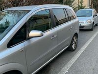 usata Opel Zafira 1.9 cdti Cosmo 120cv