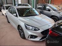 Usata Ford Focus ST-Line 120 CV (88 kW) 2020 Grigio Berlina