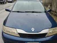 Usata Renault Laguna II 120 CV (88 kW) 2005 Bluazzurro Berlina