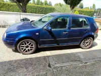 Usata VW Golf IV 105 CV (77 kW) 2003 Bluazzurro Berlina
