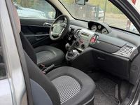 Usado Lancia Ypsilon 90 HP (66 kW) 2008 Cinzento Citadino