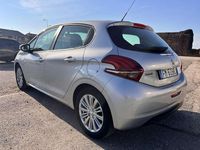 Usata Peugeot 208 Active 82 CV (60 kW) 2018 Argento Utilitaria