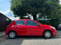 Usata Peugeot 206+ 60 CV (44 kW) 2011 Utilitaria