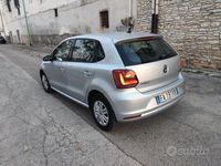 Usata VW Polo Trendline 75 CV (55 kW) 2015 Grigio Berlina