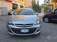 Usata Opel Astra Cosmo 140 CV (102 kW) 2014 Grigio Station wagon