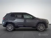 Usata Jeep Compass Summit 131 CV (96 kW) 2025 Graphite grey SUV