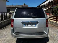 Usata Chrysler Grand Voyager Limited 163 CV (119 kW) 2009 Grigio Monovolume