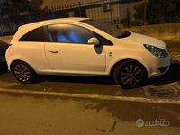 Usata Opel Corsa 2010 Bianco Berlina