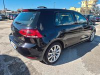 Usata VW Golf VII Trendline 104 CV (76 kW) 2014 Nero Berlina
