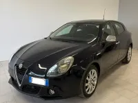 Usata Alfa Romeo Giulietta Super 120 CV (88 kW) 2018 Bluazzurro Utilitaria