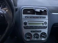 Usata Fiat Grande Punto 65 CV (47 kW) 2009 Bianco Utilitaria