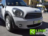 Käytetty Mini Cooper D Countryman 112 HP (82 kW) 2012 Valkoinen Katumaasturi
