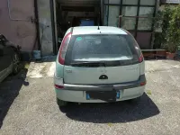 Usata Opel Corsa Comfort 75 CV (55 kW) 2001 Verde Utilitaria