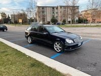 Usata Mercedes C220 150 CV (110 kW) 2008 Blu Station wagon