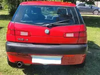 Usata Alfa Romeo 145 103 CV (75 kW) 1995 Rosso Utilitaria