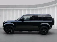 Usata Land Rover Defender SE Dynamic 200 CV (147 kW) 2025 Nero SUV