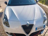 Second-hand Alfa Romeo Giulietta 122 CP (89 kW) 2014 Alb Hatchback