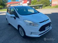 Usata Ford B-MAX Titanium 101 CV (74 kW) 2013 Bianco Monovolume