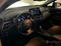 Usata Toyota C-HR 98 CV (72 kW) 2023 Bianco SUV